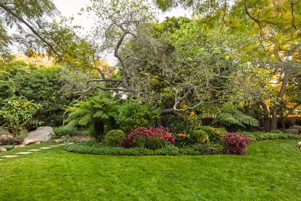 $6,595,000 | 2135 Veloz Drive, Montecito, CA 93108