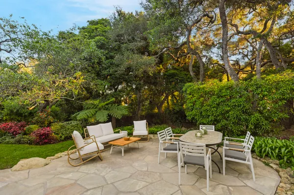 $6,595,000 | 2135 Veloz Drive, Montecito, CA 93108