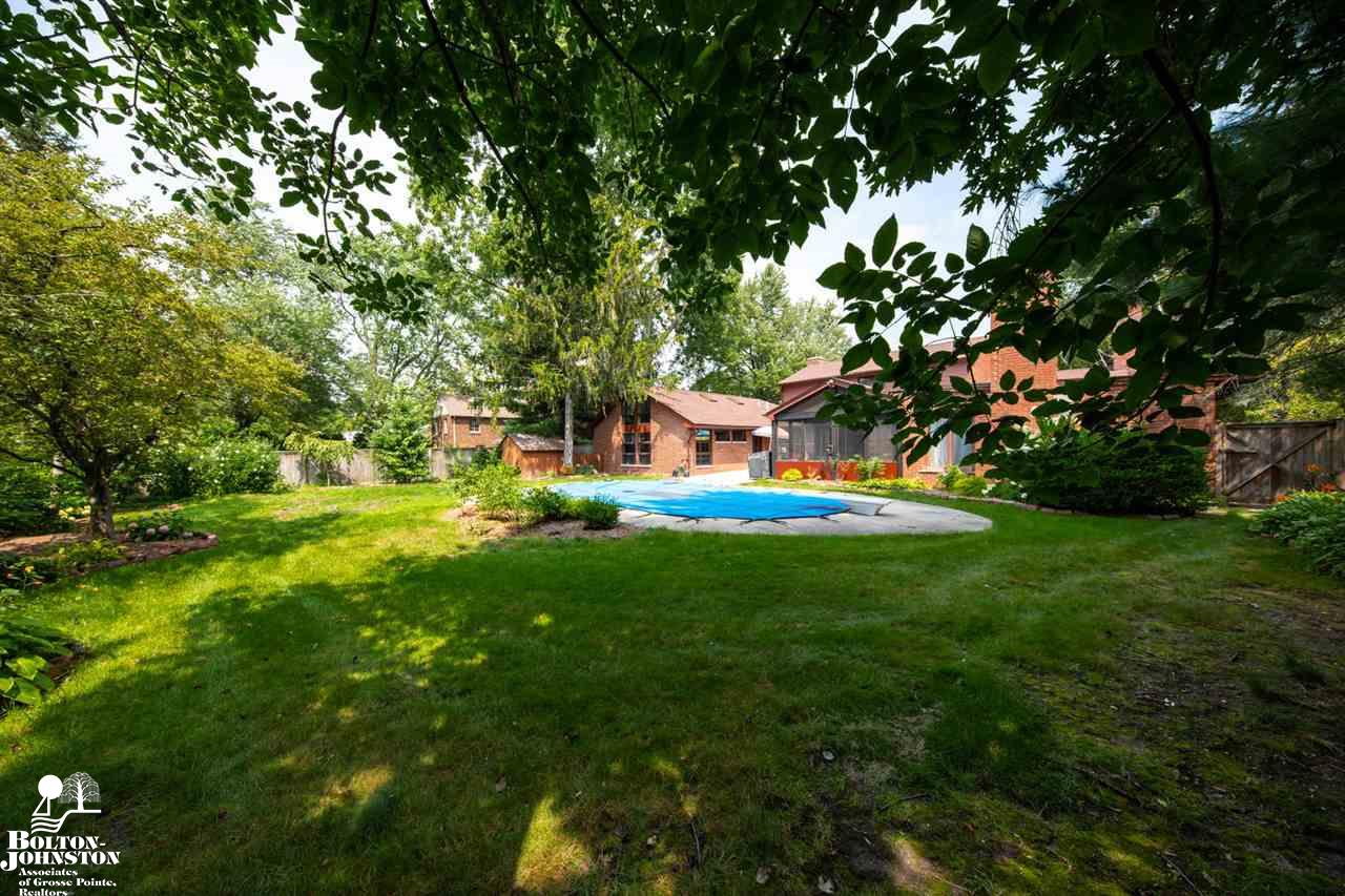 1067 Devonshire Road Grosse Pointe Park, MI 48230 - Photo 53 of 58