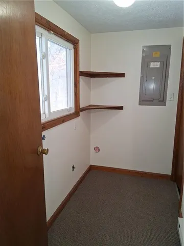 $136,900 | 418 Vance Drive, Burgettstown, PA 15021