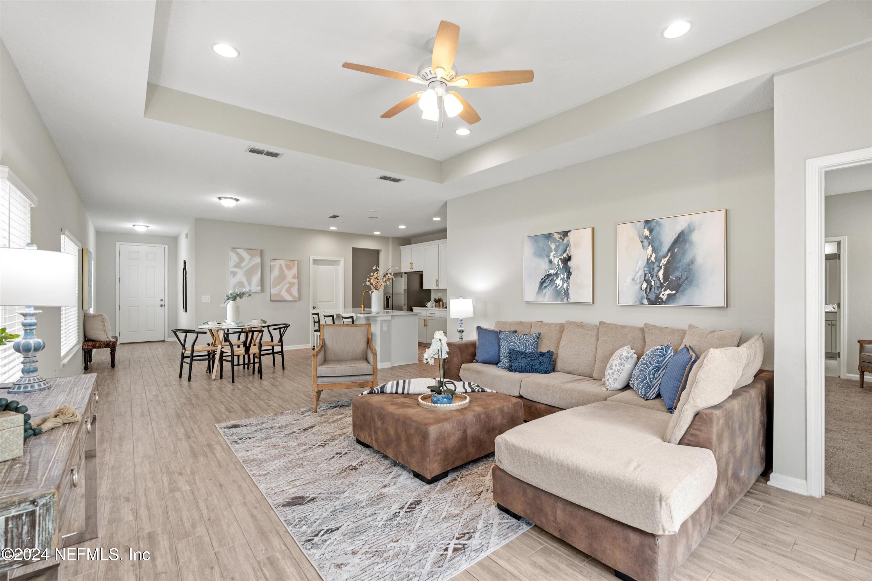 152 Windermere Way St. Augustine, FL 32095 - Photo 13 of 47 16-Living Room