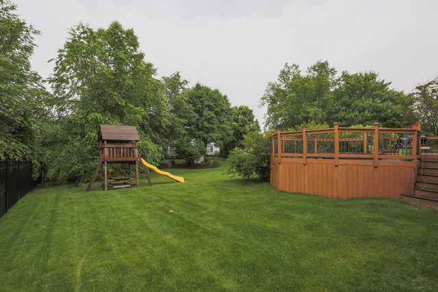 2639 Saltmeadow Road Naperville, IL 60564 - Photo 25 of 25 a house view with a sitting space
