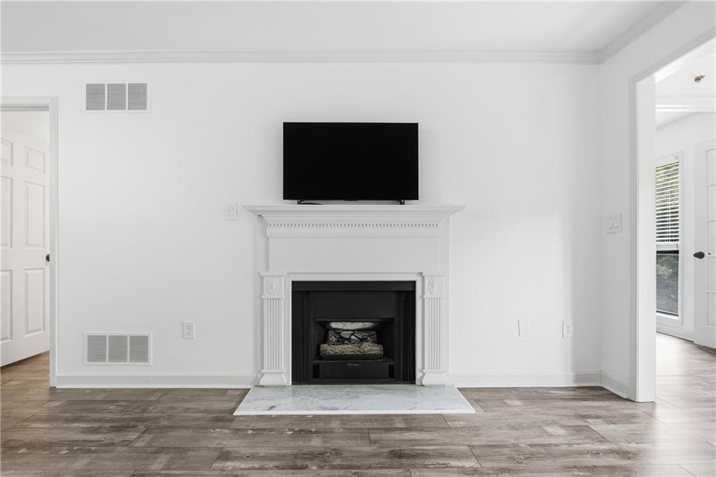 3203 Lenox Road Northeast, Unit 32 Atlanta, GA 30324 - Photo 14 of 37