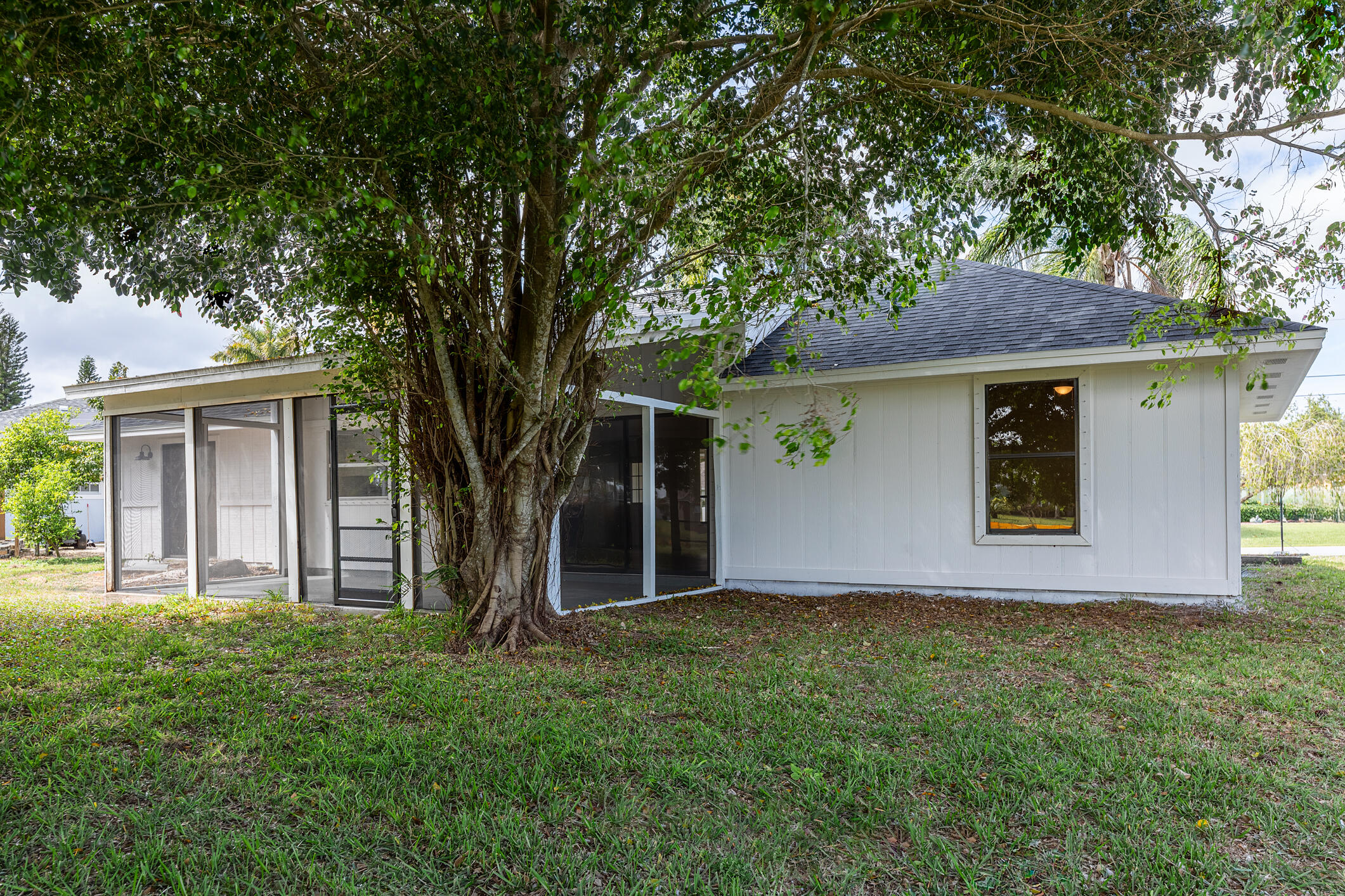 4328 Southwest Jarmer Road Port St. Lucie, FL 34953 - Photo 4 of 26 24-03-04 RE_4328_SW_JARMER_RD-4