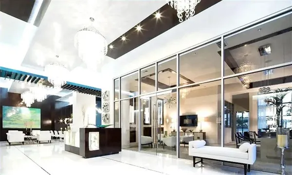 $5,860 | 3382 Peachtree Road Northeast, Unit S08, Atlanta, GA 30326