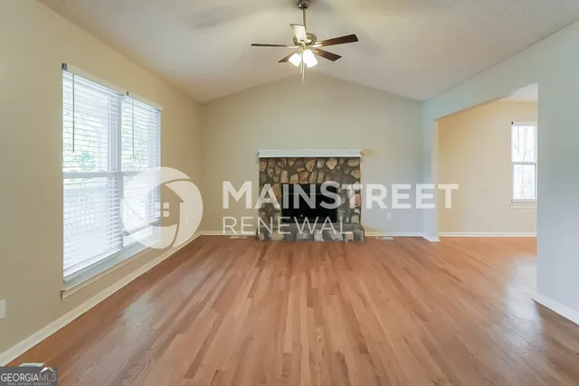 $1,945 | 1884 David Drive, Douglasville, GA 30135