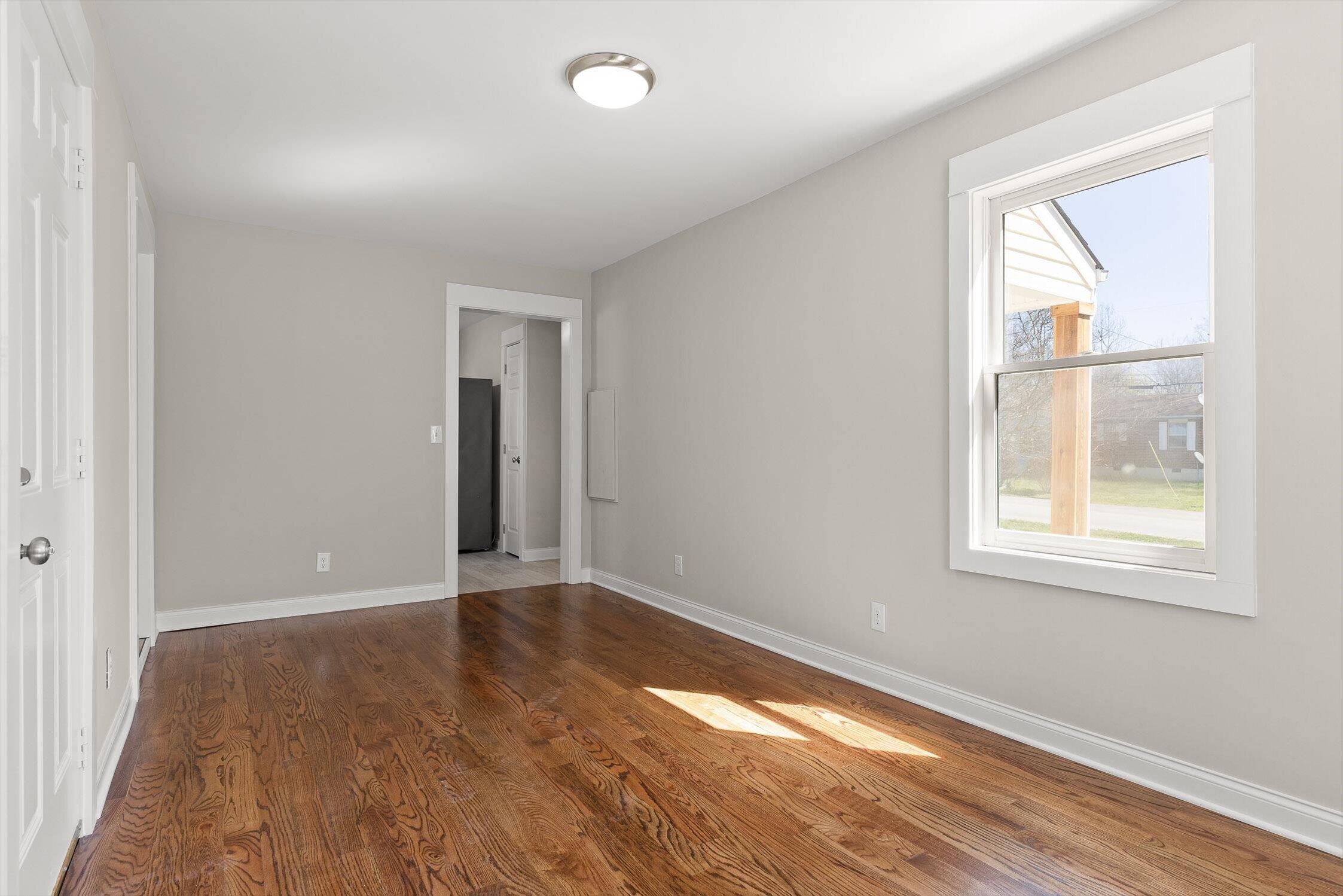 1529 Springvale Road Chattanooga, TN 37412 - Photo 15 of 49 23-Springvale-23