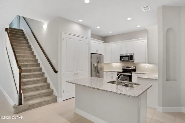 $2,900 | 78 Longridge Lane, Ormond Beach, FL 32174