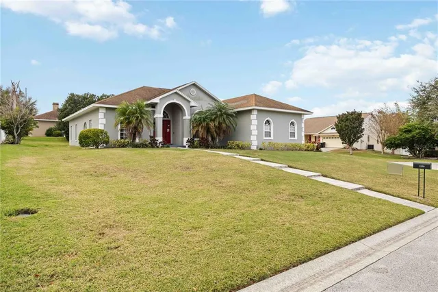 $2,600 | 2339 Miles Court, Lakeland, FL 33812