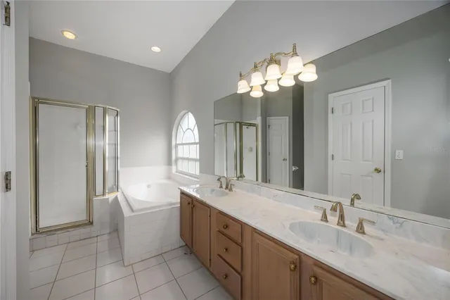 $2,600 | 2339 Miles Court, Lakeland, FL 33812