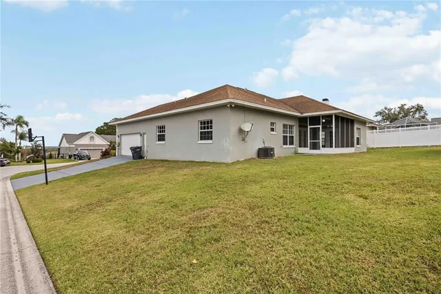 $2,600 | 2339 Miles Court, Lakeland, FL 33812