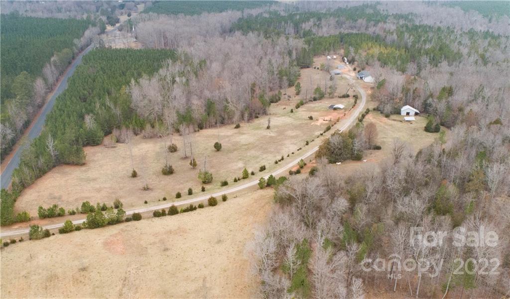 3920 Wilson Chapel Road Sharon, SC 29742 - Photo 32 of 33 a view of a backyard of a house