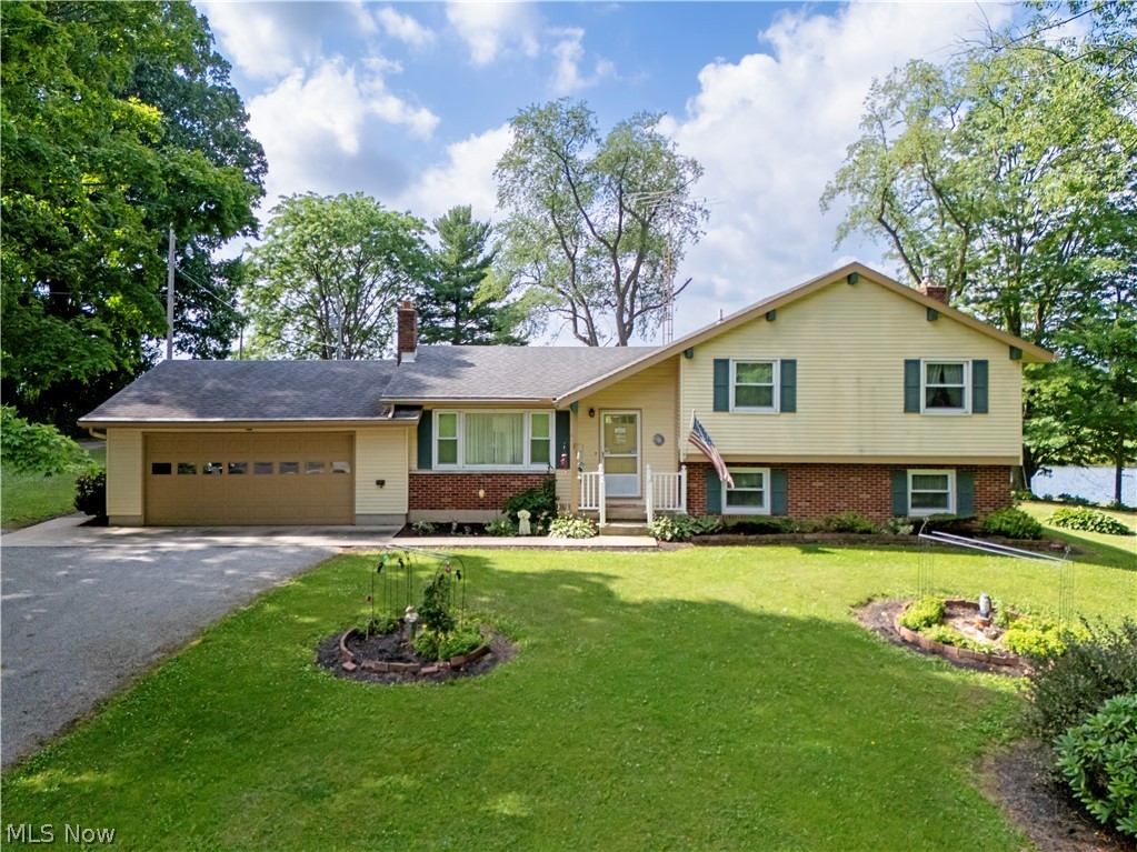 1727 T R 1714 Ashland, OH 44805 - Photo 1 of 42