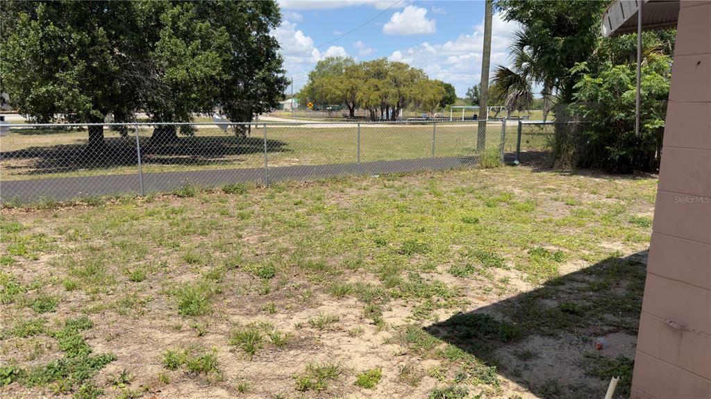 517 Harris Street Sebring, FL 33870 - Photo 18 of 20
