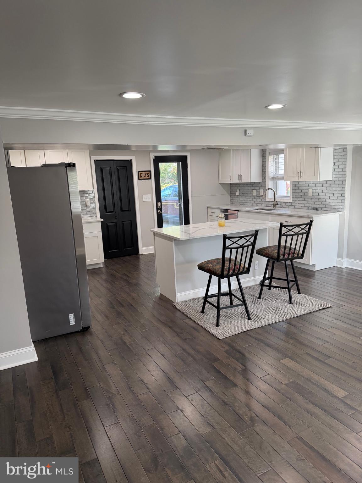 827 University Boulevard West Silver Spring, MD 20901 - Photo 5 of 29