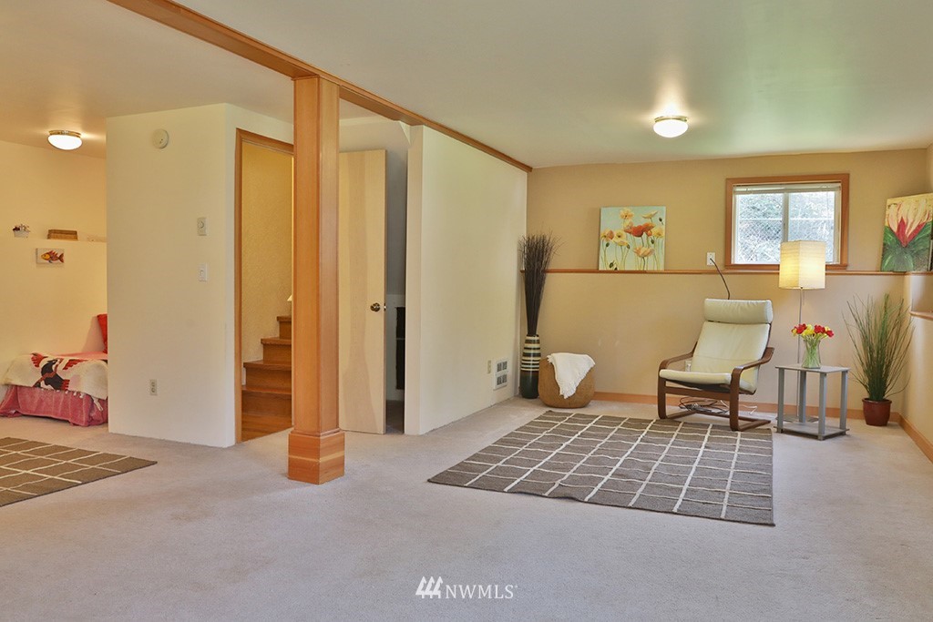 7870 Casey Street Clinton, WA 98236 - Photo 22 of 25 Gallery Image 22