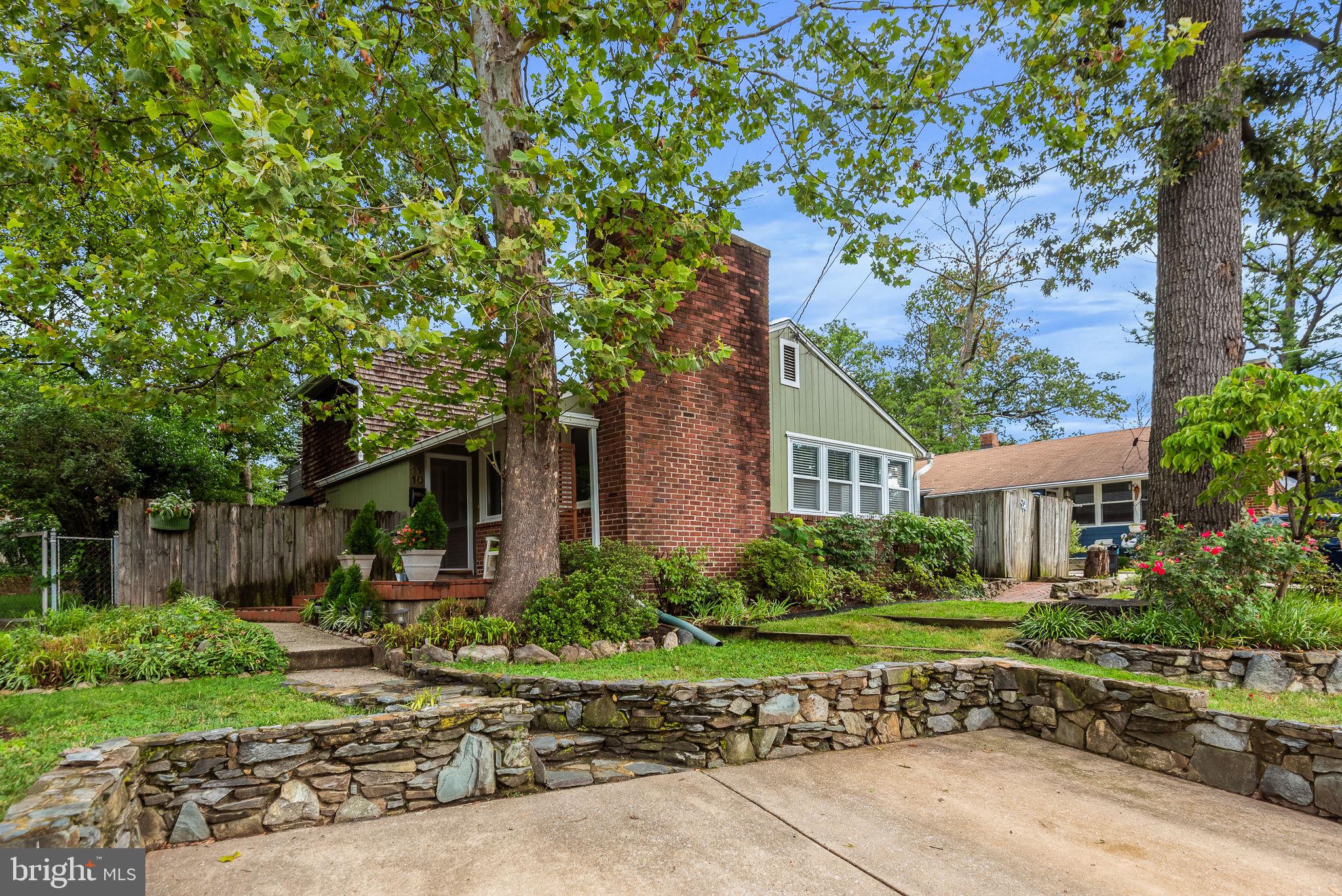 1110 Osage Street Silver Spring, MD 20903 - Photo 2 of 36 Gallery Image 2