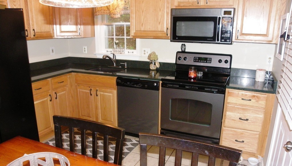 635 State Road Plymouth, MA 02360 - Photo 9 of 15 Gallery Image 9
