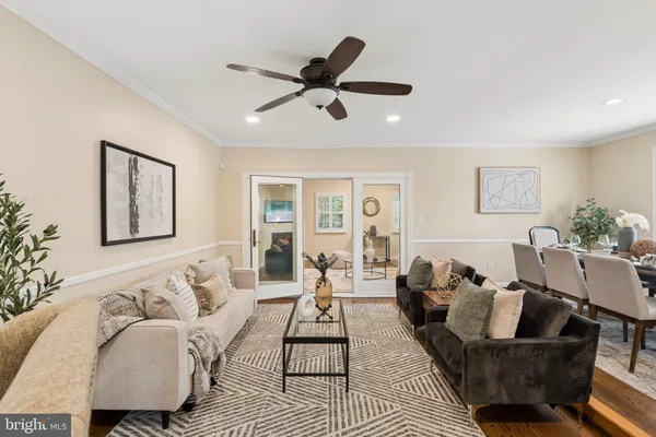 $600,000 | 102 Othoridge Road, Lutherville-Timonium, MD 21093