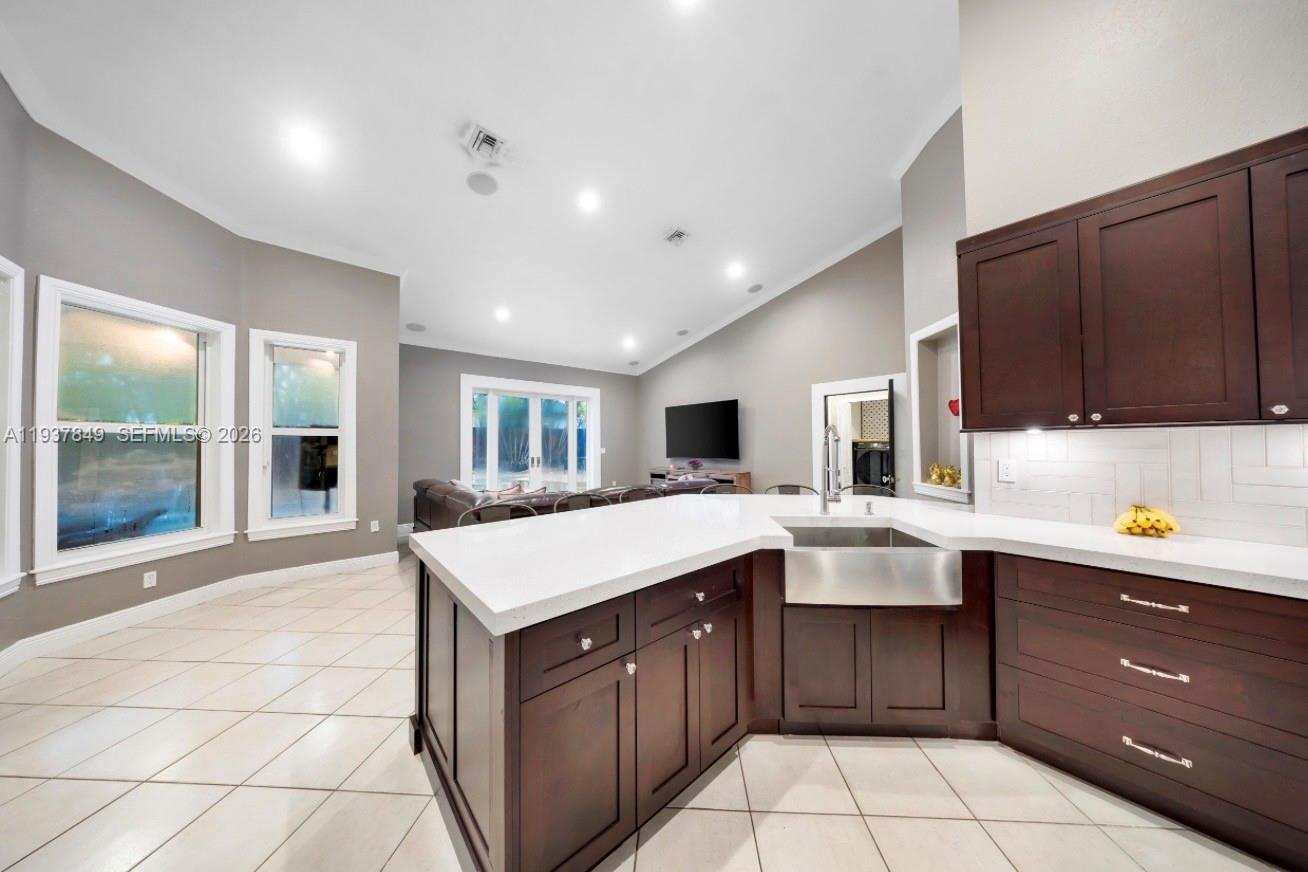 3190 Southwest 133rd Place Miami, FL 33175 - Photo 11 of 34