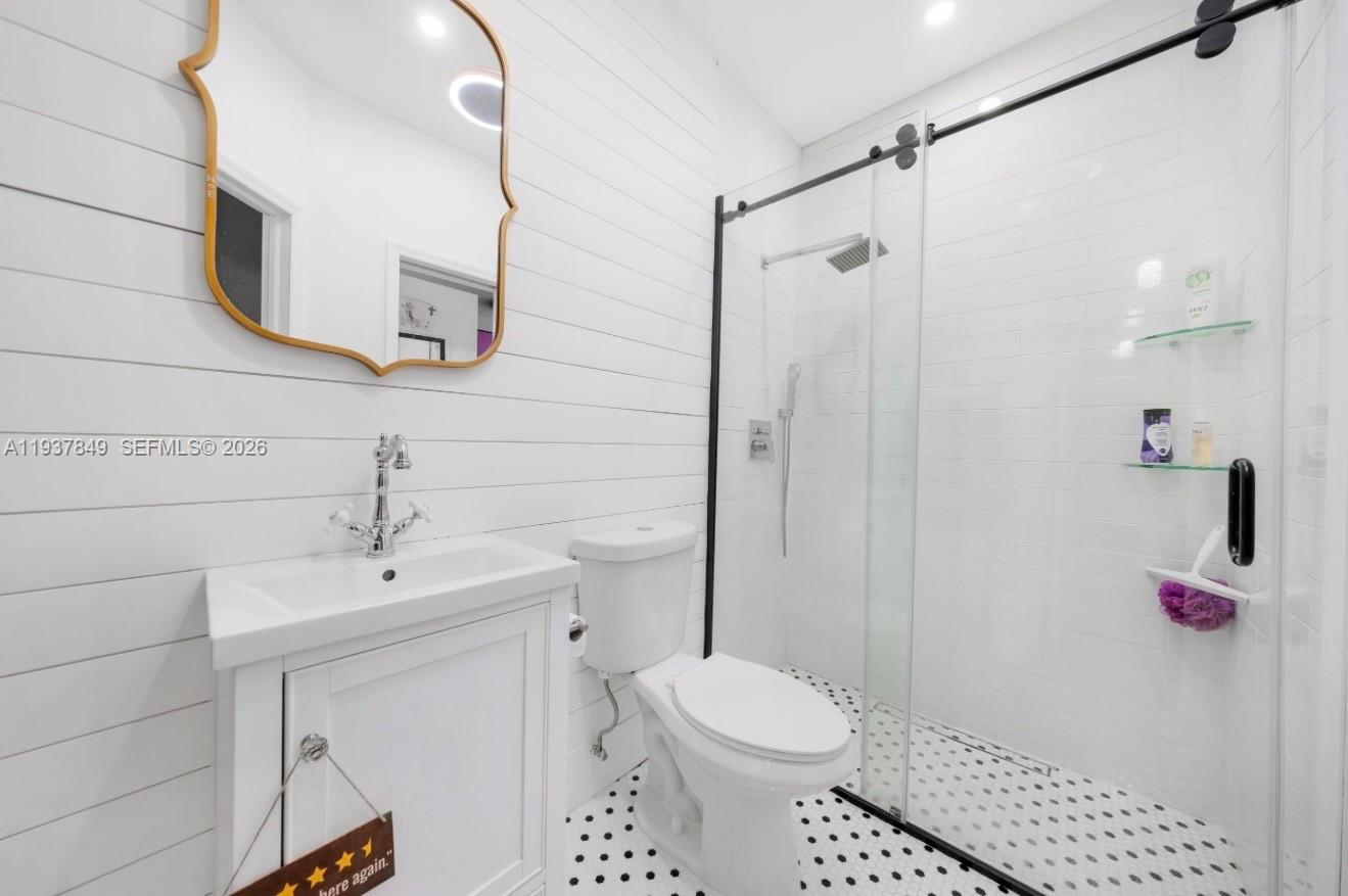 3190 Southwest 133rd Place Miami, FL 33175 - Photo 20 of 34