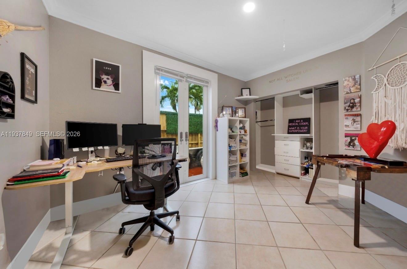 3190 Southwest 133rd Place Miami, FL 33175 - Photo 21 of 34
