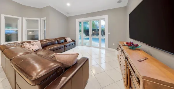 $1,170,000 | 3190 Southwest 133rd Place, Miami, FL 33175