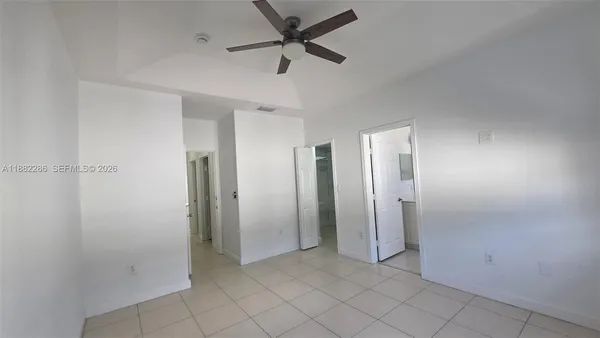 $3,550 | 5570 Northwest 107th Avenue, Unit 902, Doral, FL 33178