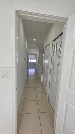$3,550 | 5570 Northwest 107th Avenue, Unit 902, Doral, FL 33178