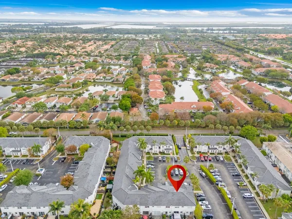 $3,550 | 5570 Northwest 107th Avenue, Unit 902, Doral, FL 33178