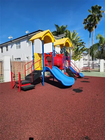 $3,550 | 5570 Northwest 107th Avenue, Unit 902, Doral, FL 33178