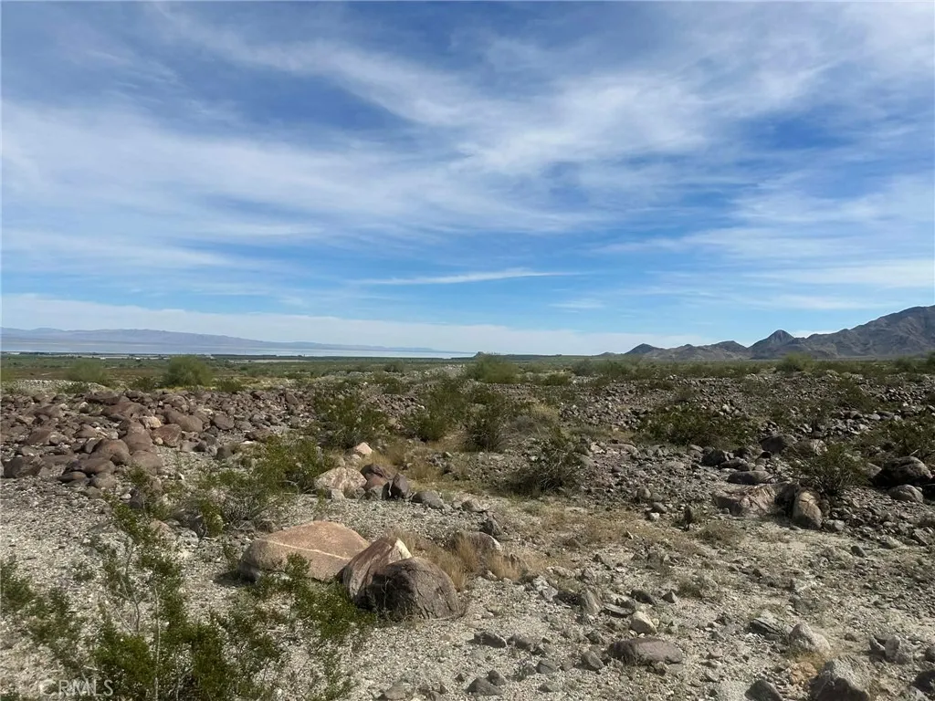 0 84th Thermal, CA 92274 - Photo 11 of 20 a view of a city