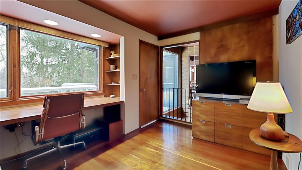 15 Thornridge Road Pittsburgh, PA 15202 - Photo 13 of 25 Gallery Image 13