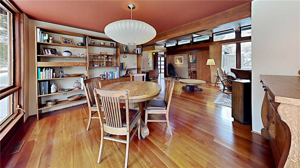 15 Thornridge Road Pittsburgh, PA 15202 - Photo 10 of 25 Gallery Image 10