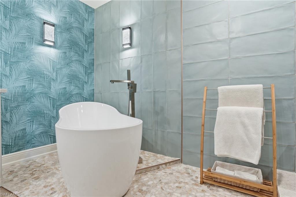 2104 West First Street, Unit 1702 Fort Myers, FL 33901 - Photo 25 of 46