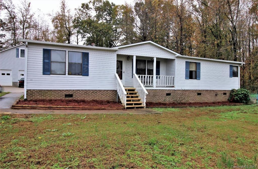 479 Declaration Place Clover, SC 29710 - Photo 2 of 20