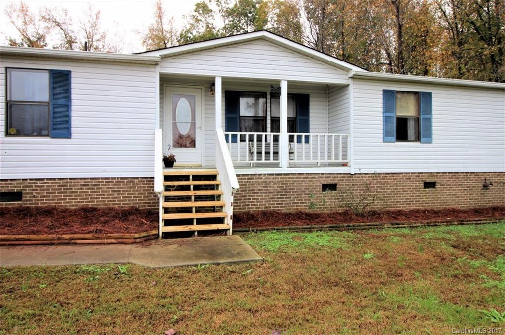 479 Declaration Place Clover, SC 29710 - Photo 3 of 20