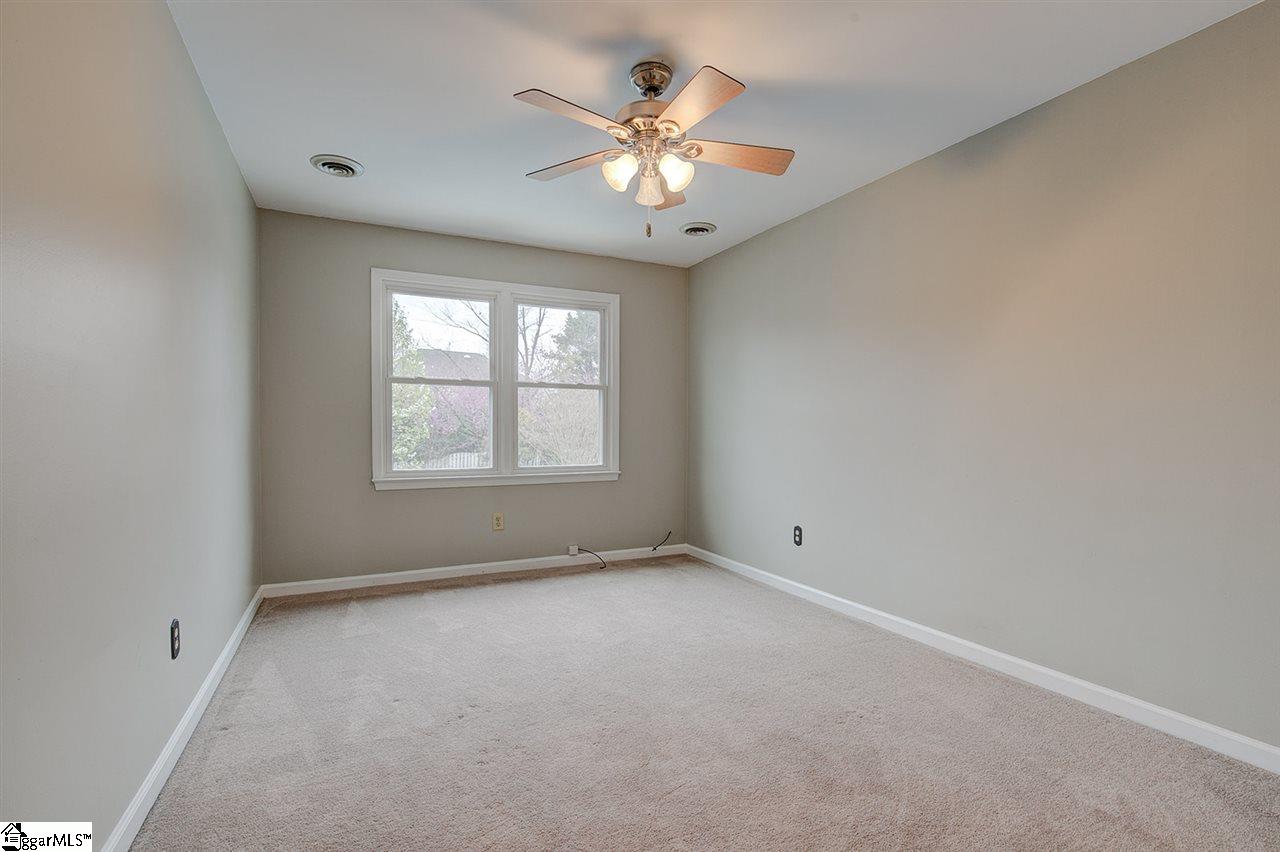 221 Roberts Farm Road Simpsonville, SC 29681 - Photo 28 of 35 Gallery Image 28
