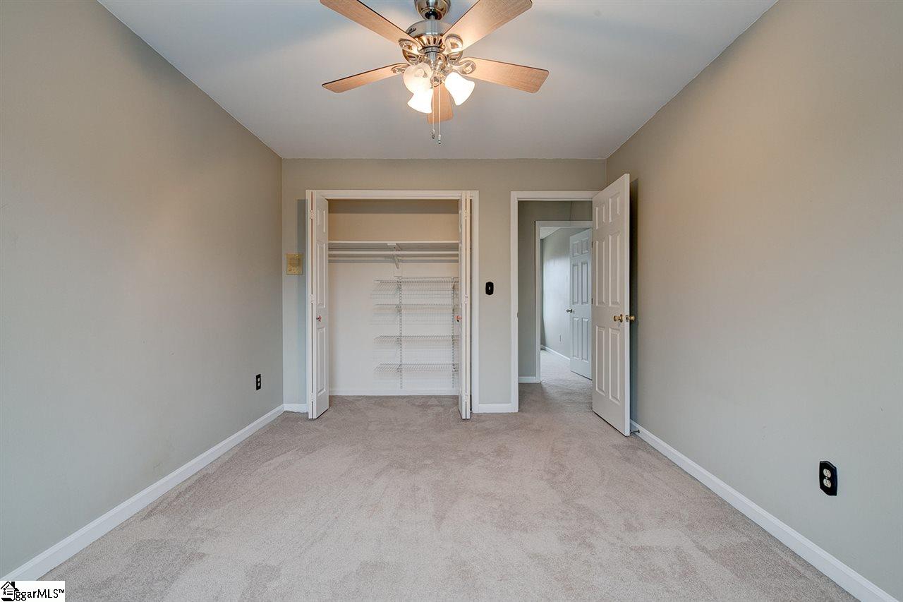 221 Roberts Farm Road Simpsonville, SC 29681 - Photo 29 of 35 Gallery Image 29