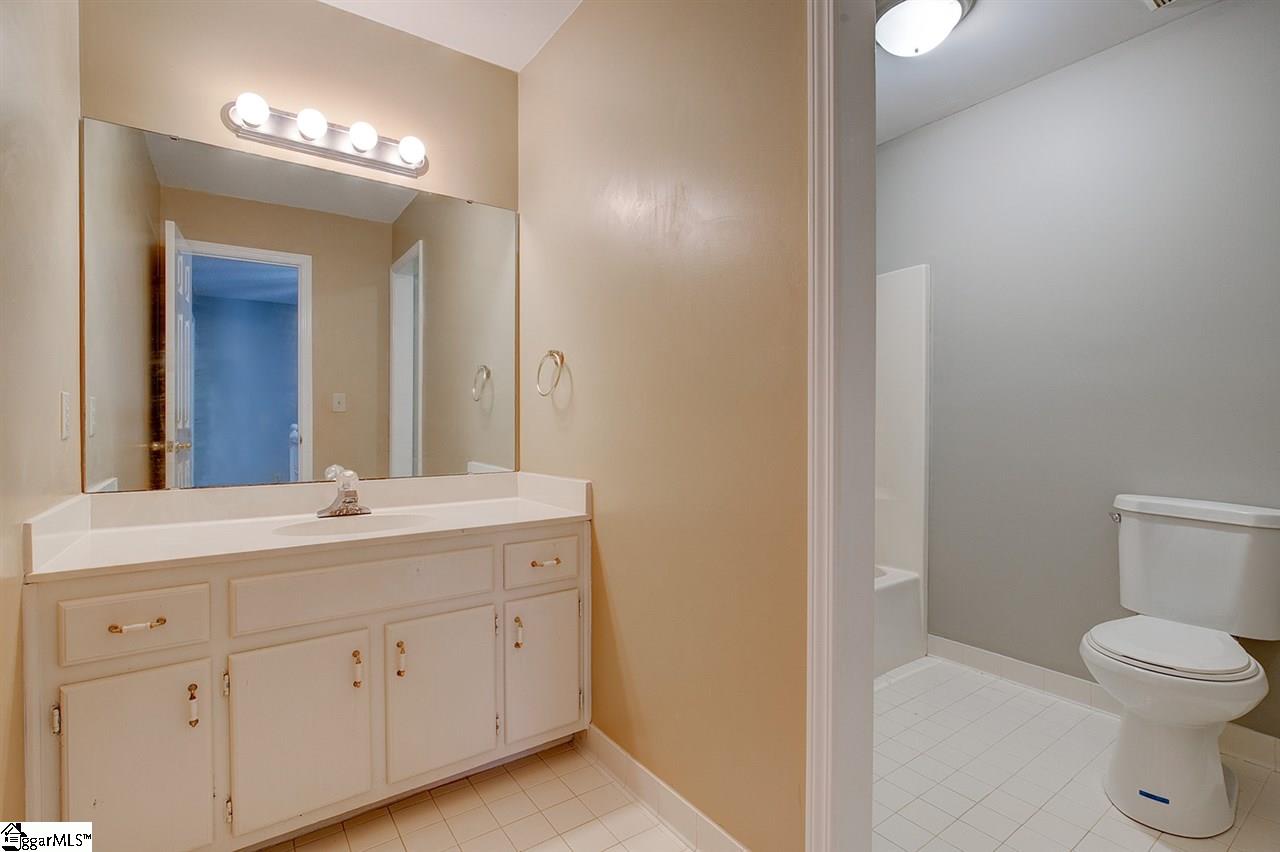 221 Roberts Farm Road Simpsonville, SC 29681 - Photo 30 of 35 Gallery Image 30