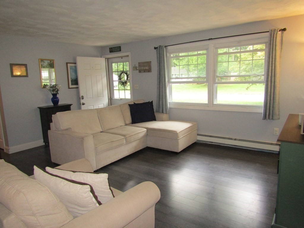 185 Nicholas Road Raynham, MA 02767 - Photo 11 of 26