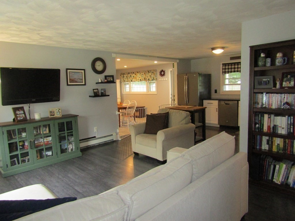 185 Nicholas Road Raynham, MA 02767 - Photo 13 of 26