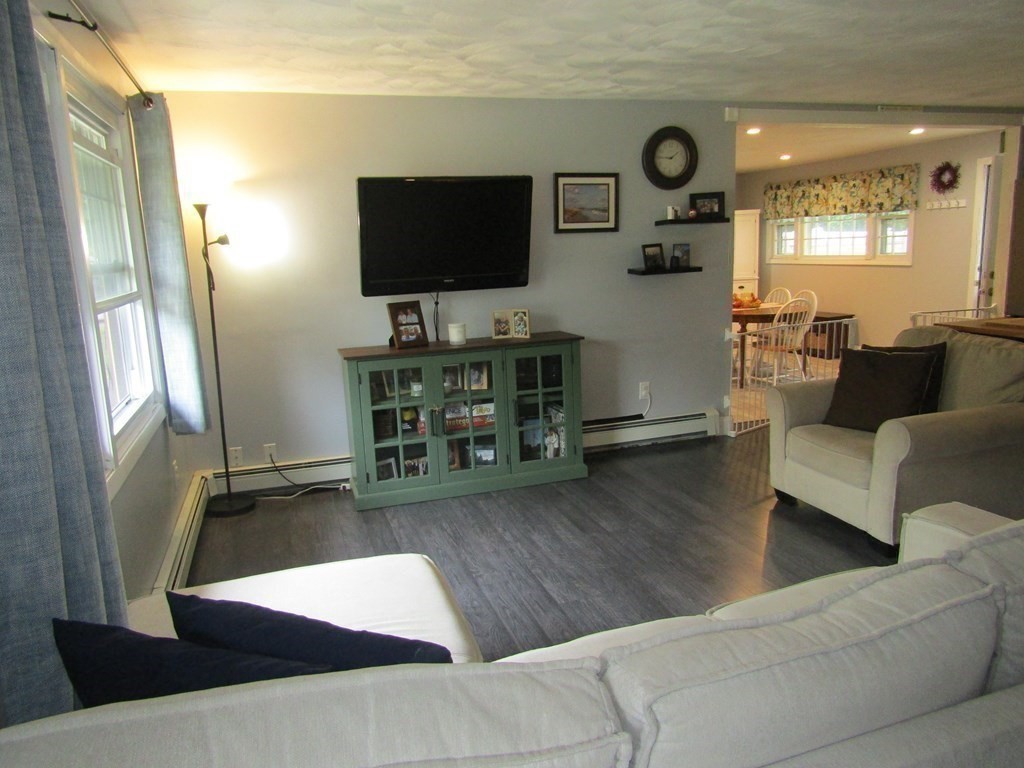 185 Nicholas Road Raynham, MA 02767 - Photo 14 of 26