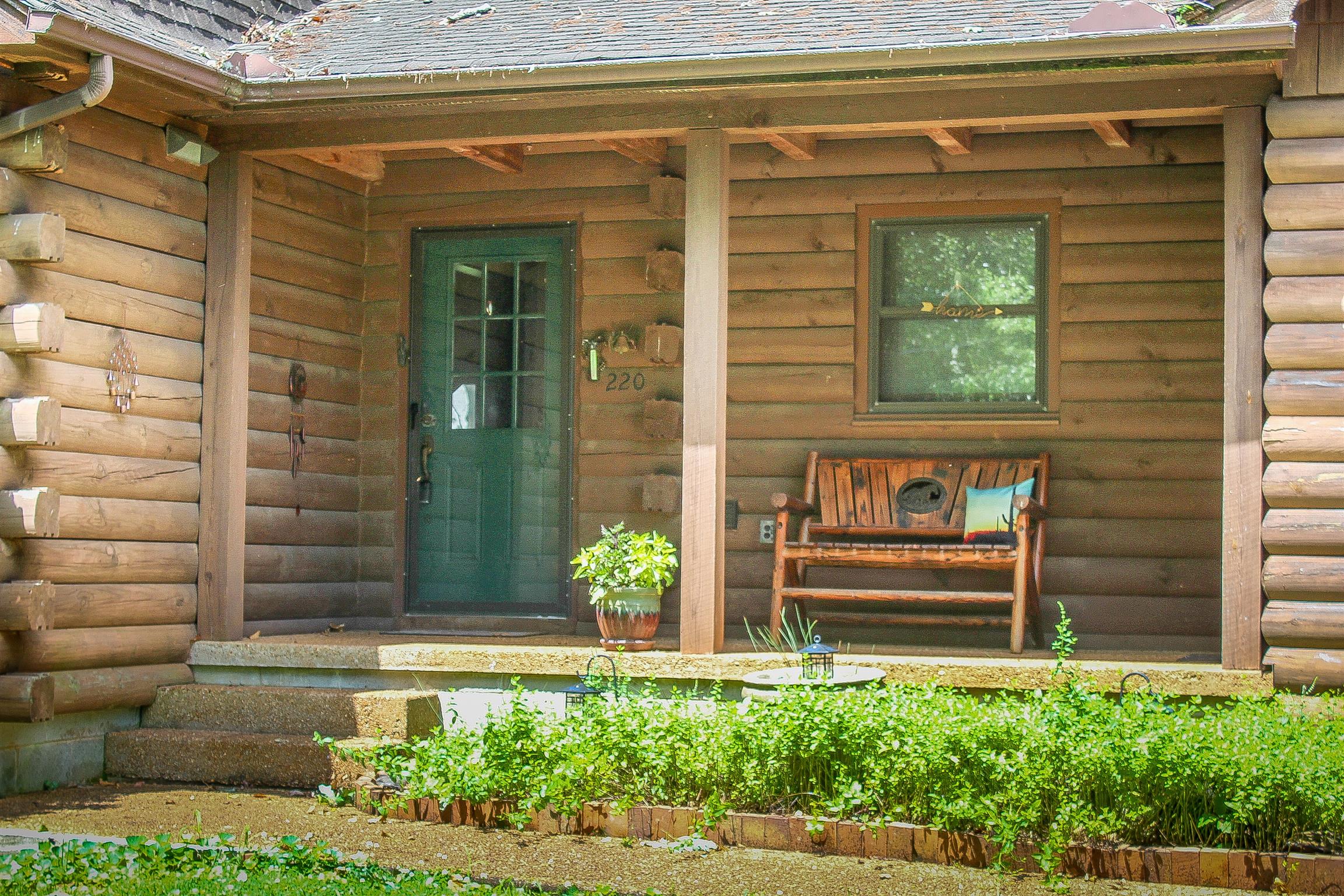 220 Pickney Road Winchester, TN 37398 - Photo 3 of 18 Gallery Image 3