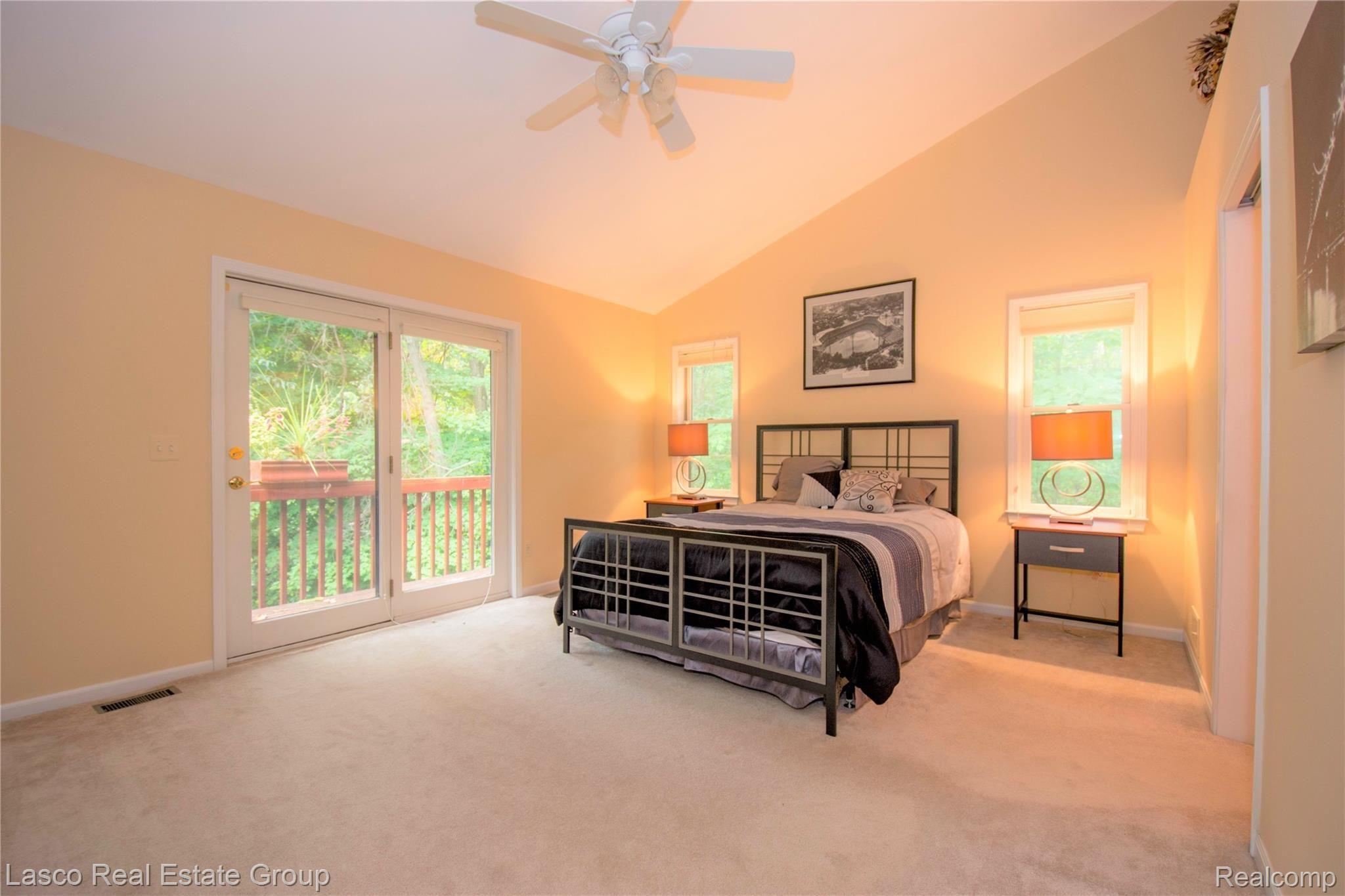 5595 Bullard Road Fenton, MI 48430 - Photo 16 of 27 DSC_06801.jpg