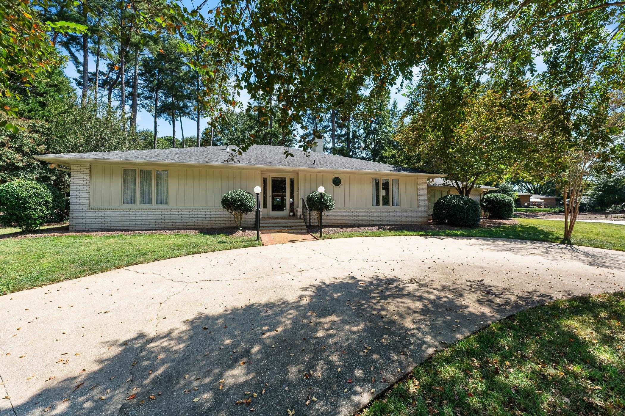 30 Pinto Court Spartanburg, SC 29307 - Photo 2 of 44