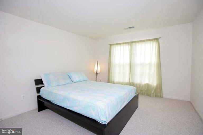 18304 Ashmeade Road Boyds, MD 20841 - Photo 23 of 29 Bedroom #3