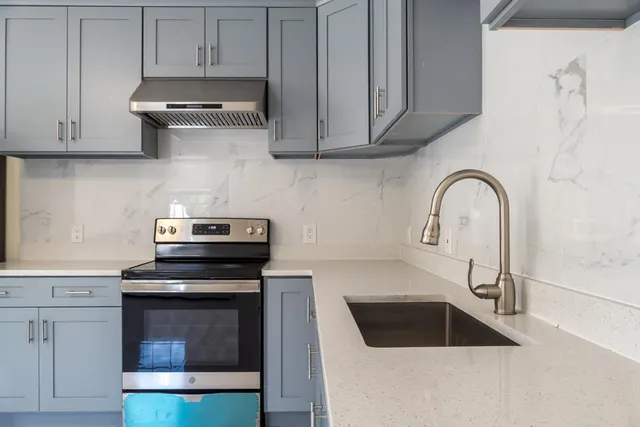 $949,900 | 19 Mason Street, Brunswick, ME 04011