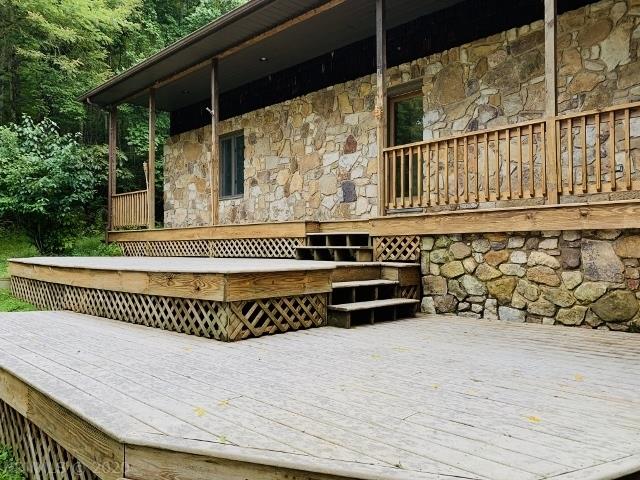 2091 Springdale Road Pearisburg, VA 24134 - Photo 38 of 45 Gallery Image 38