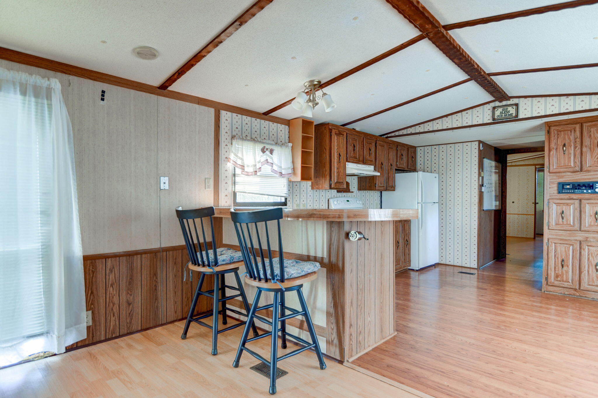 1038 Pawnee Road Bedford, VA 24523 - Photo 6 of 31 6-web-or-mls-1038 Pawnee Rd-6